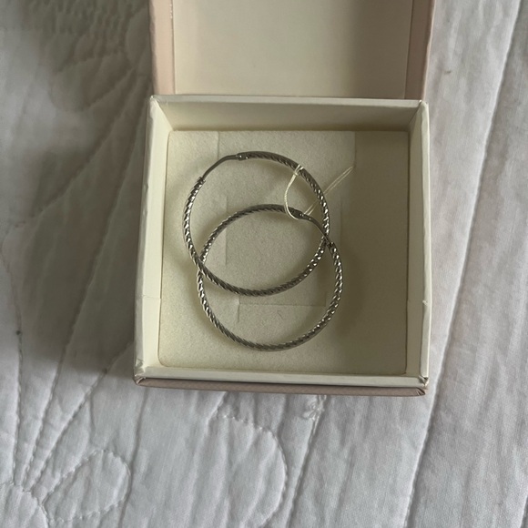 real silver hoops - Picture 2 of 3